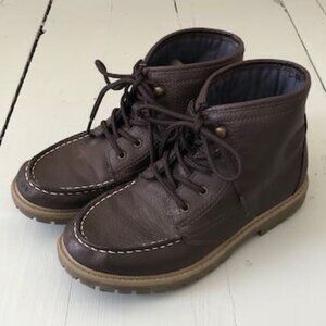 Nautica Chukka hightop boots. Size 4. Big Boy. Like New